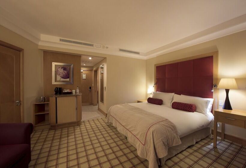 Номер Deluxe, Sun City Hotel And Casino