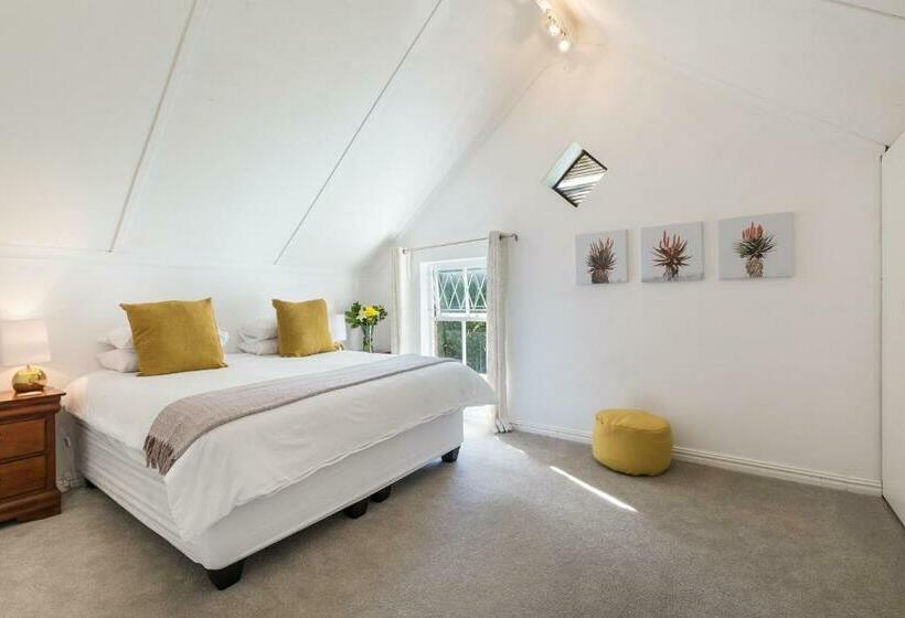 Familie Suite, Rustic Manor Guest House