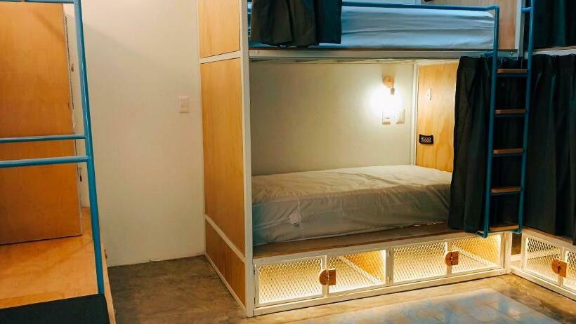 Кровать в Общей Комнате, Azul Cielo Hostel