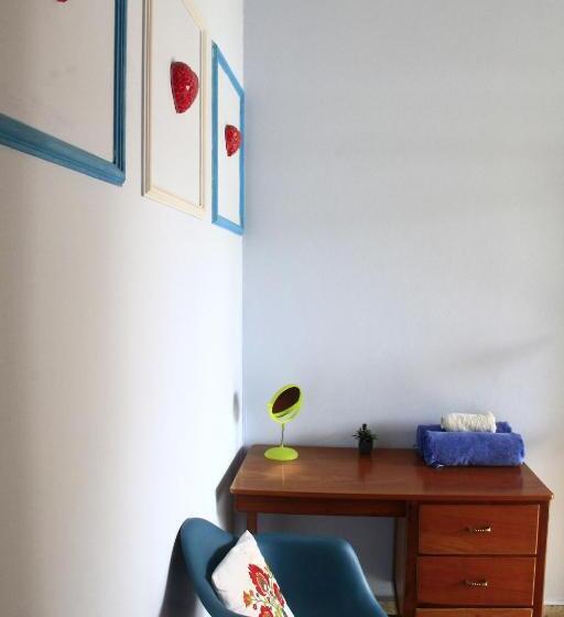 Номер Стандарт с Балконом, Azul Cielo Hostel