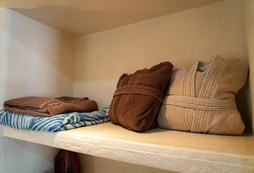 Люкс, Casa Kootenay Waterfront Bnb