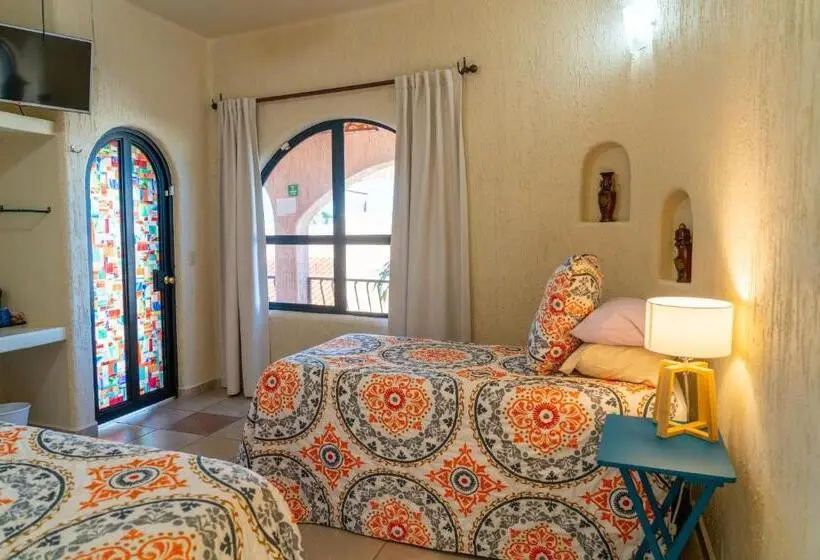 スイート, Casa Kootenay Waterfront Bnb