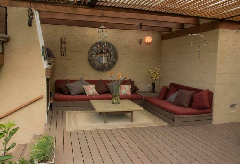 Camera Quadrupla Standard, La Joya Del Viento