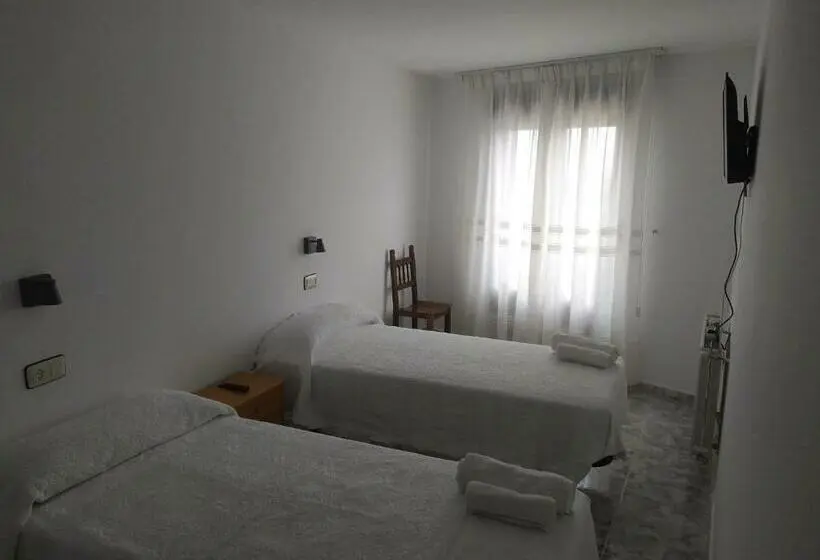 Perhehuone, Hostal Arribes Del Duero