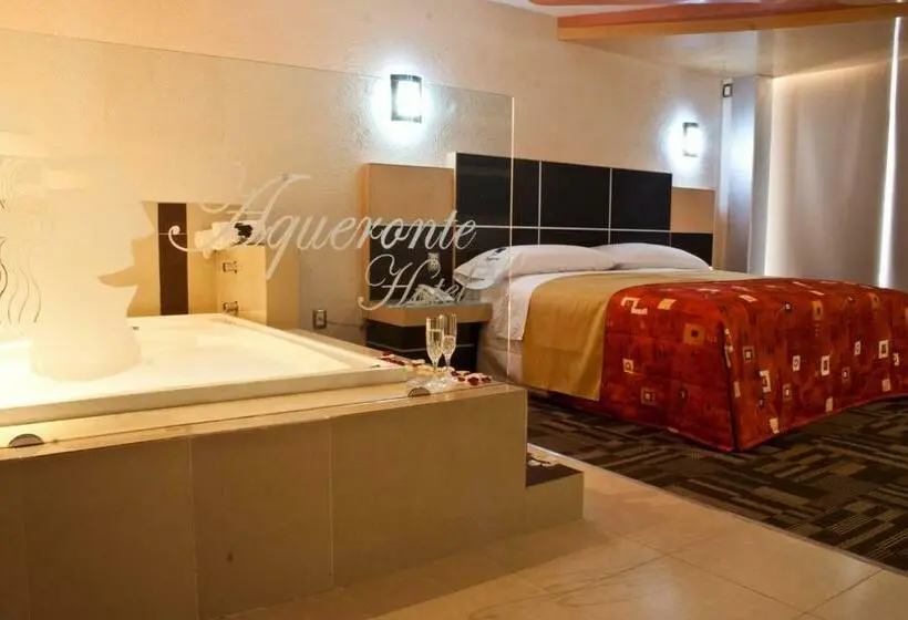 Quarto Deluxe com Hidromassagem, Aqueronte