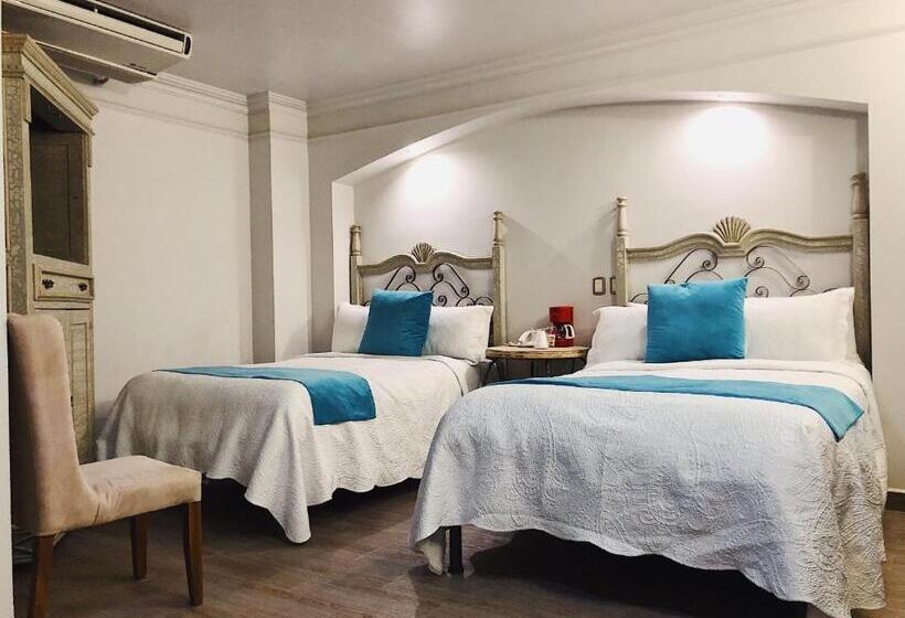 חדר סטנדרט לשלושה, Casa De Los Angeles