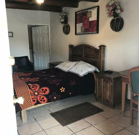 غرفة قياسية سرير مزدوج, Doña Crucita