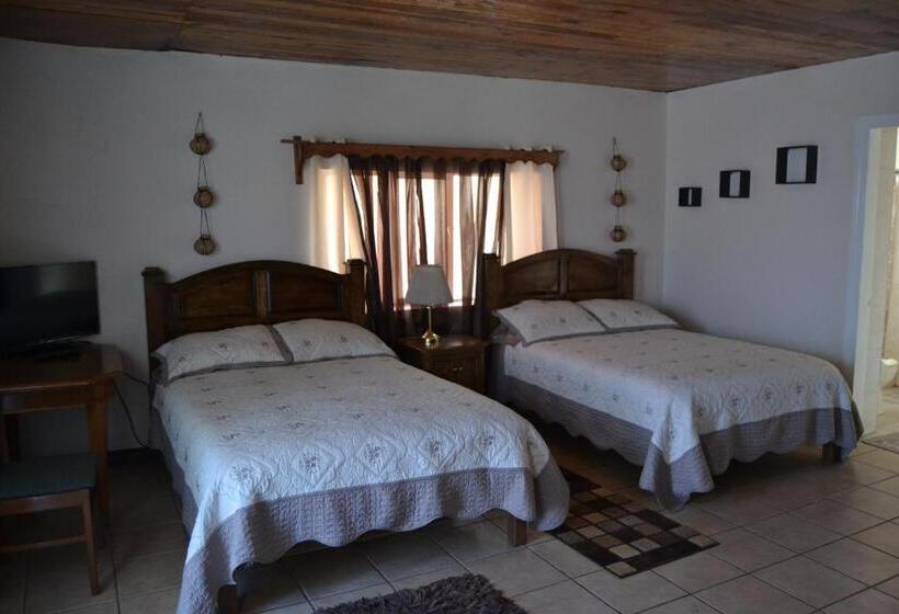 غرفة ديلوكس, Doña Crucita