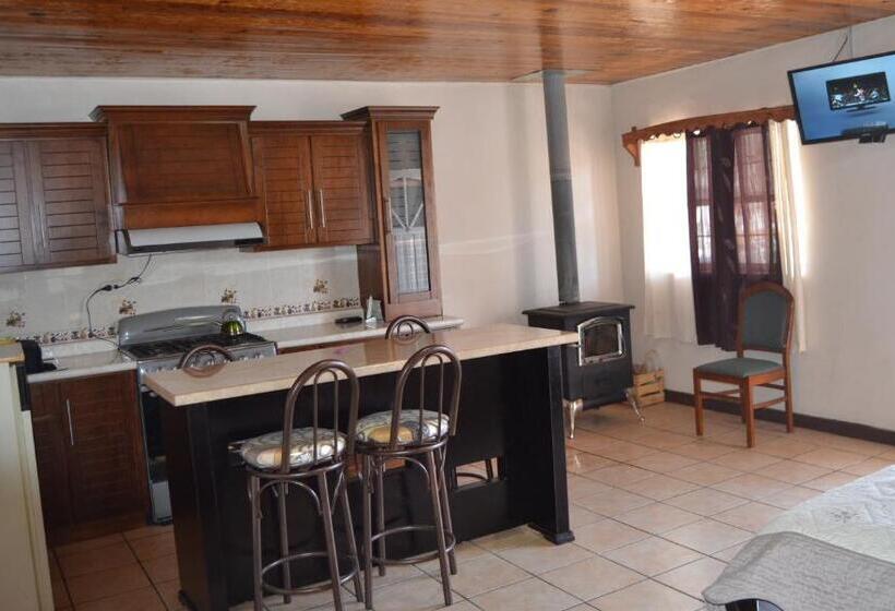 غرفة ديلوكس, Doña Crucita