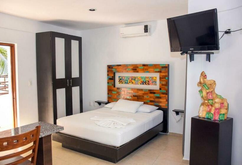 Номер Стандарт с Террасой, El Fuerte Beach Apartments