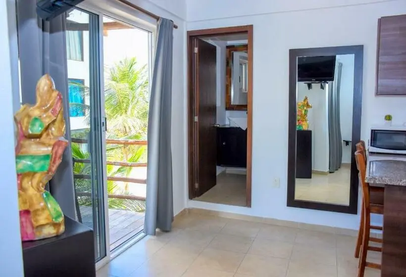 テラス付きスタンダードルーム, El Fuerte Beach Apartments