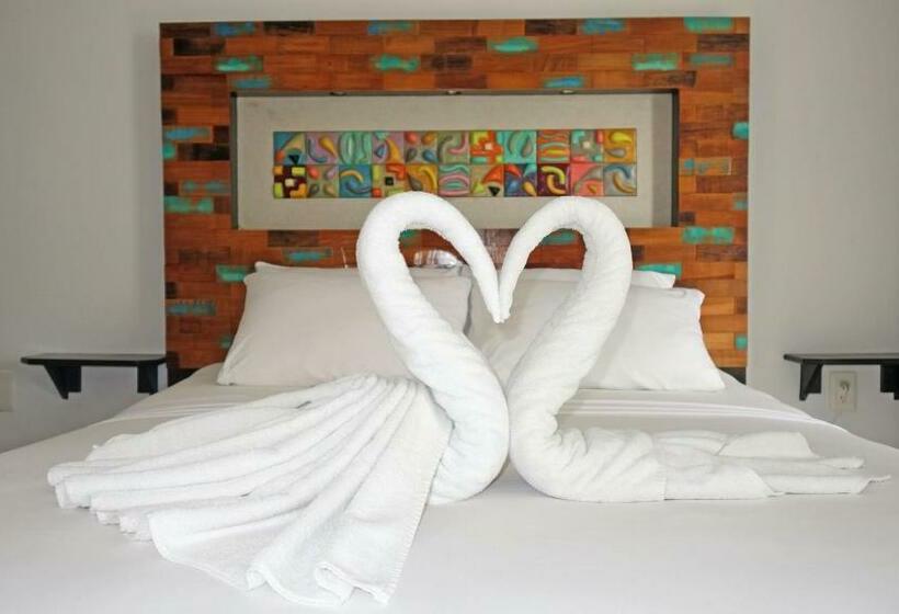 Номер Стандарт с Террасой, El Fuerte Beach Apartments