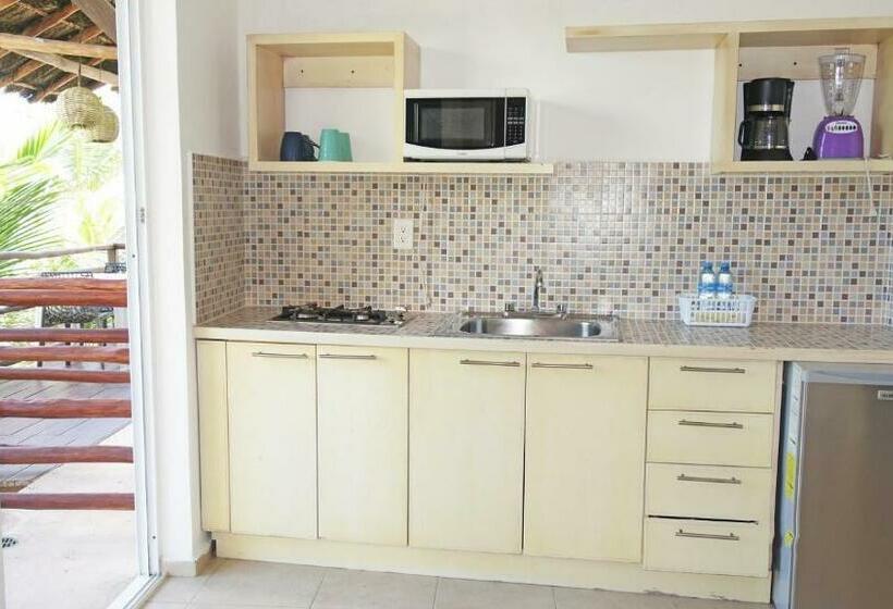 Номер Стандарт с Террасой, El Fuerte Beach Apartments