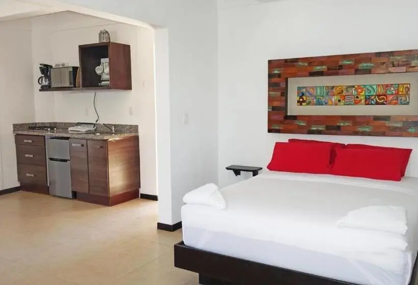 サイドシービューファミリールーム, El Fuerte Beach Apartments