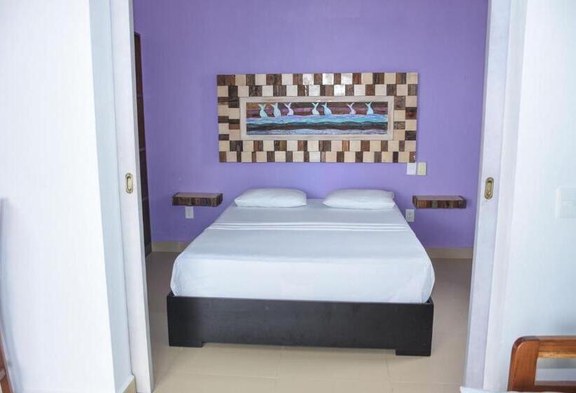 패밀리 룸 측면 바다 전망, El Fuerte Beach Apartments