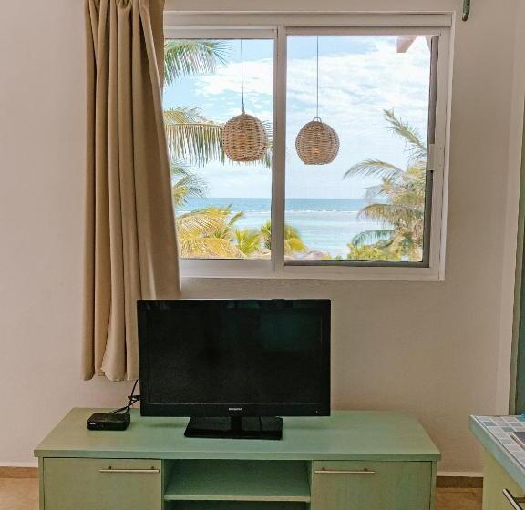 バルコニー付きスタンダードルーム, El Fuerte Beach Apartments
