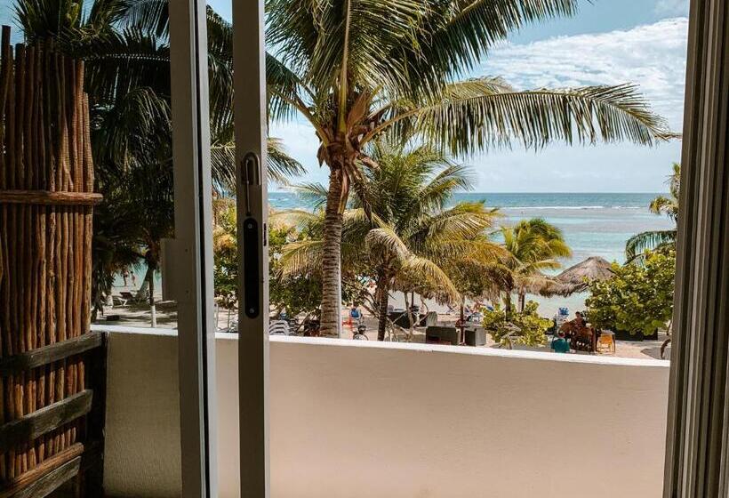 Номер Стандарт с Балконом, El Fuerte Beach Apartments