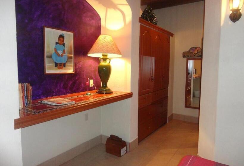 Люкс Классика, Hacienda Flamingos