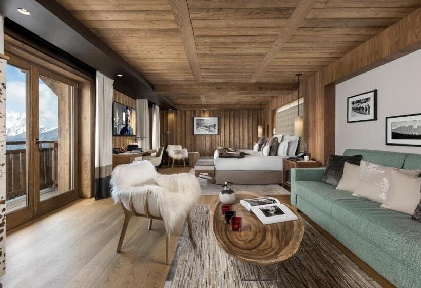 Полулюкс Престиж, Hôtel Barrière Les Neiges Courchevel