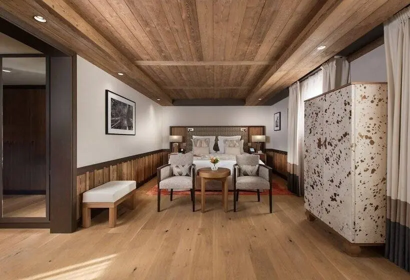 Superior-huone, Hôtel Barrière Les Neiges Courchevel