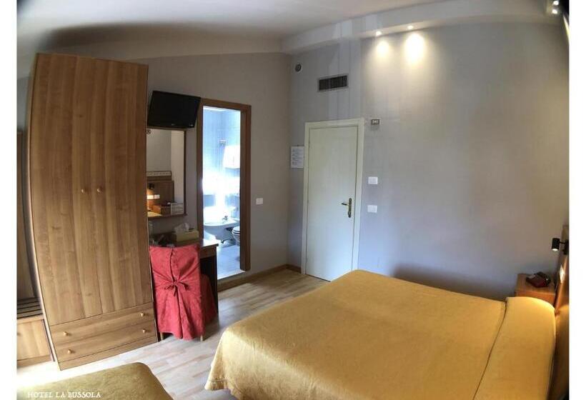 חדר אקונומי, La Bussola