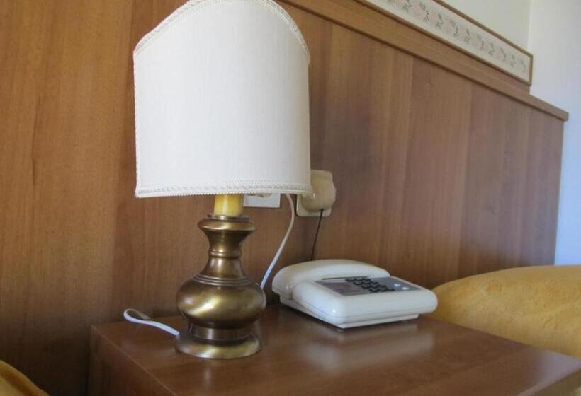 חדר סטנדרט נוף לאגם, La Bussola