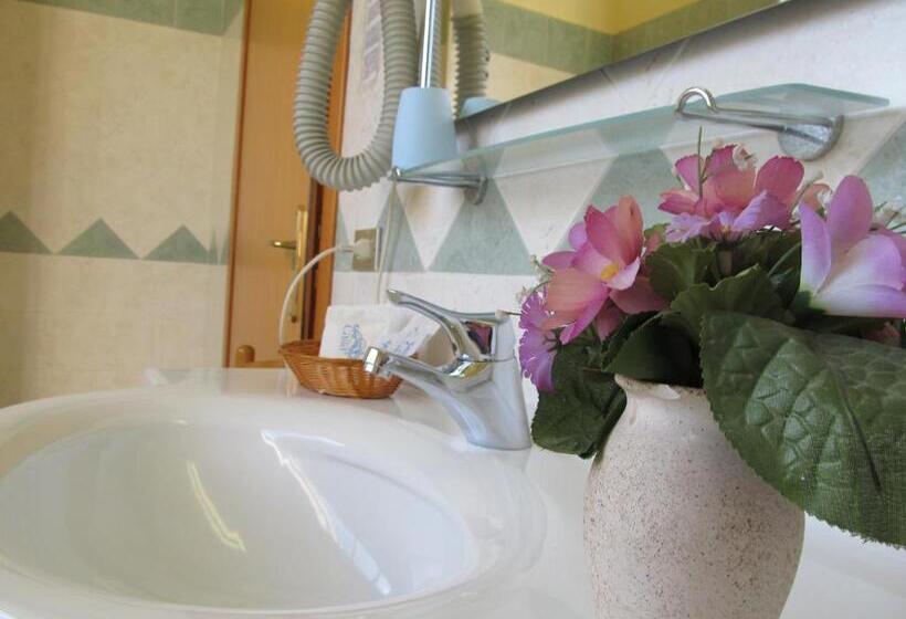 חדר סטנדרט, La Bussola