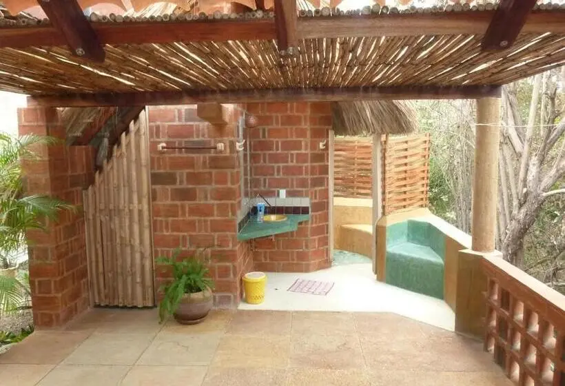 Standard-huone Jaettu Kylpyhuone, La Loma Linda, Bungalows, Yoga And Feldenkrais, Starlink Internet