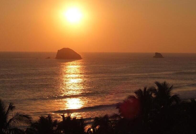 オーシャンビュースタンダードルーム, La Loma Linda, Bungalows, Yoga And Feldenkrais, Starlink Internet