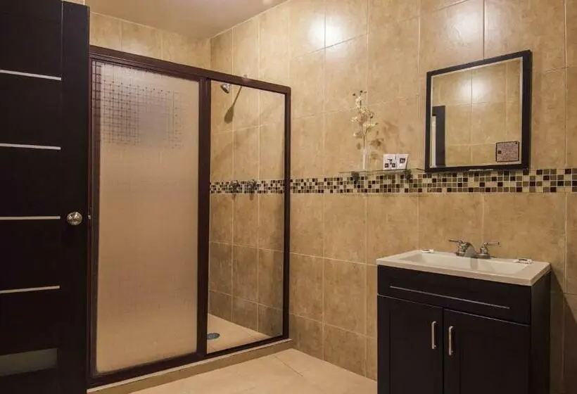 اتاق استاندارد با 2 تخت دوبل, Majova Inn Xalapa