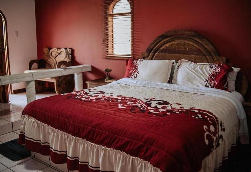 جناح سوبيريور, Mansion Tarahumara