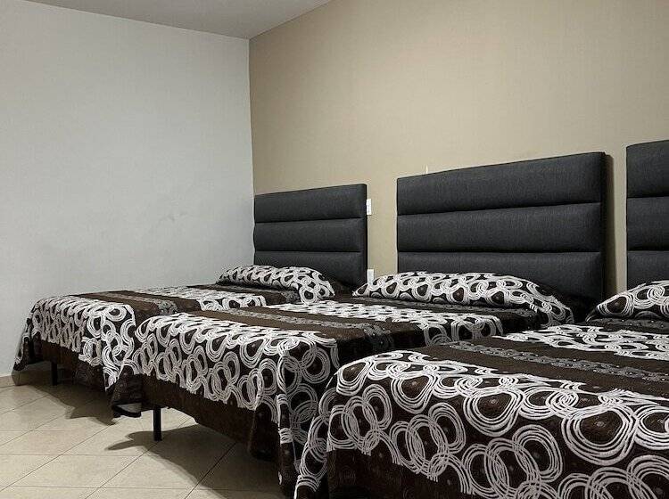 Номер Стандарт, Posada Ruiseñor