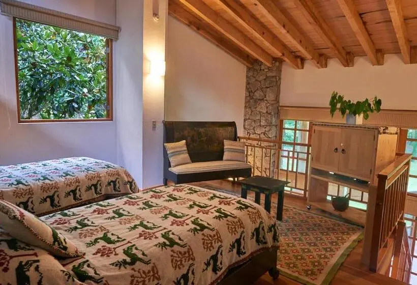 Sviitti, Rancho San Cayetano