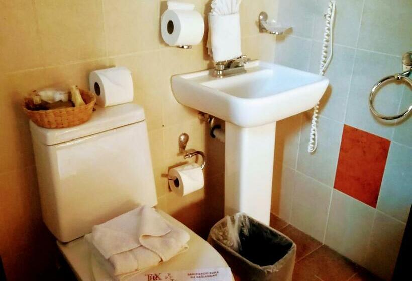 סוויטה משפחתית, Real De Tx