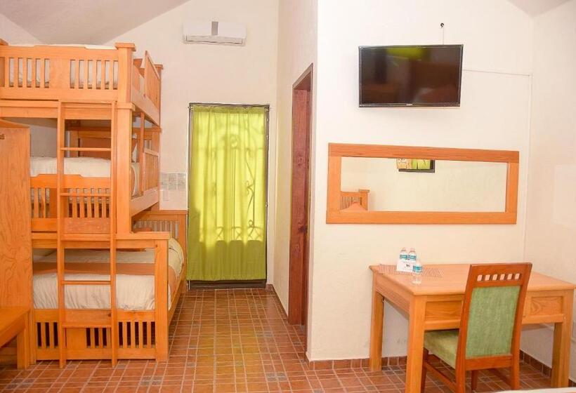 סוויטה משפחתית, Real De Tx