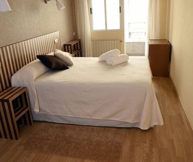 غرفة قياسية, Villa De Ribadeo