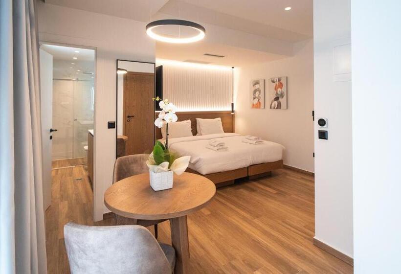 标准间带阳台, Volos Inn