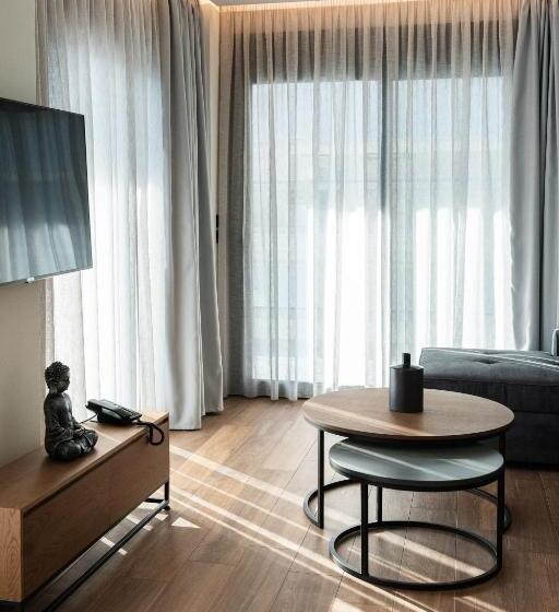 Апартаменты Superior 1 Спальня, Volos Inn