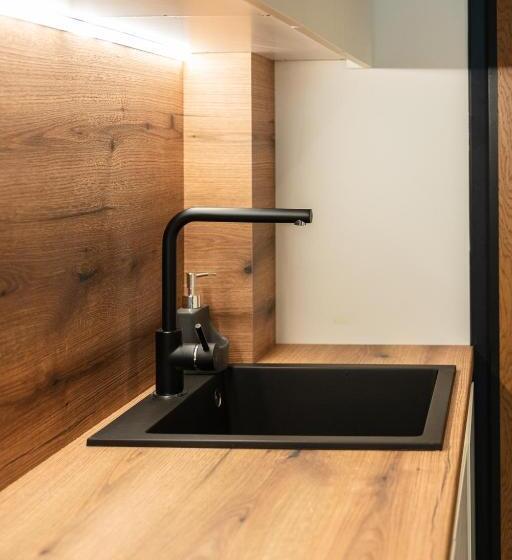 适合残疾人使用的标准间, Volos Inn