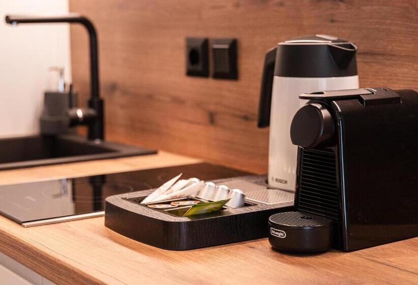 标准间, Volos Inn