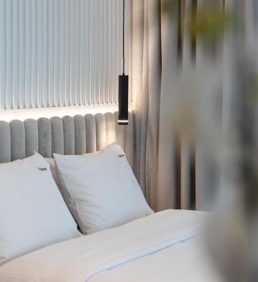 豪华房间, Volos Inn