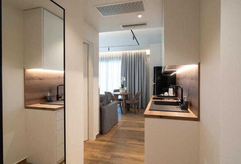 豪华房间, Volos Inn