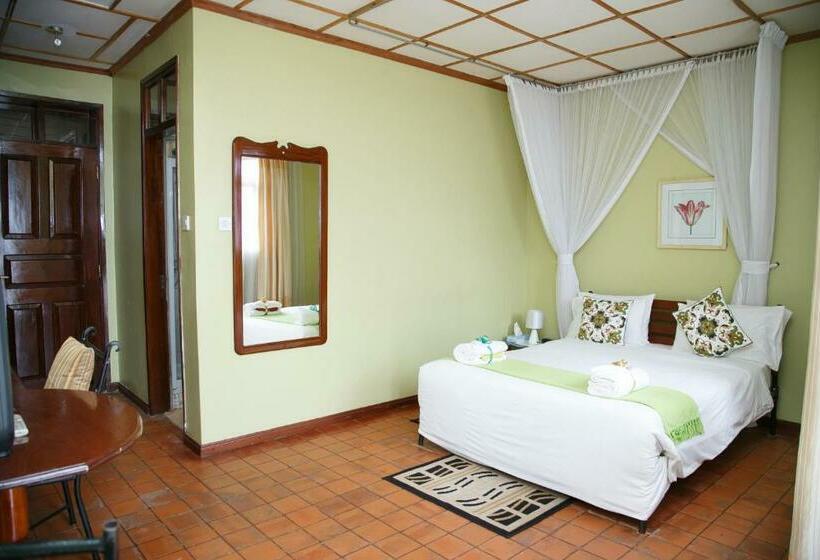 بنگله خانوادگی, Fort Motel