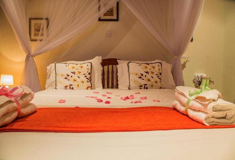 اتاق استاندارد, Fort Motel