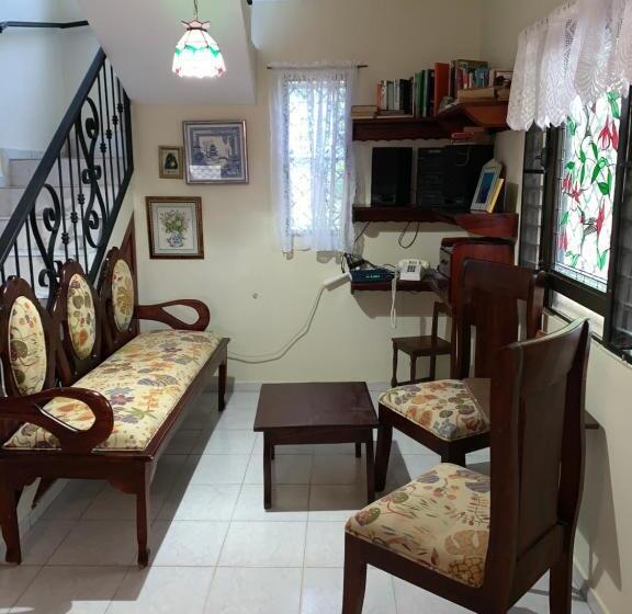 خانه 3 خوابه, Sana El Jardin Secreto