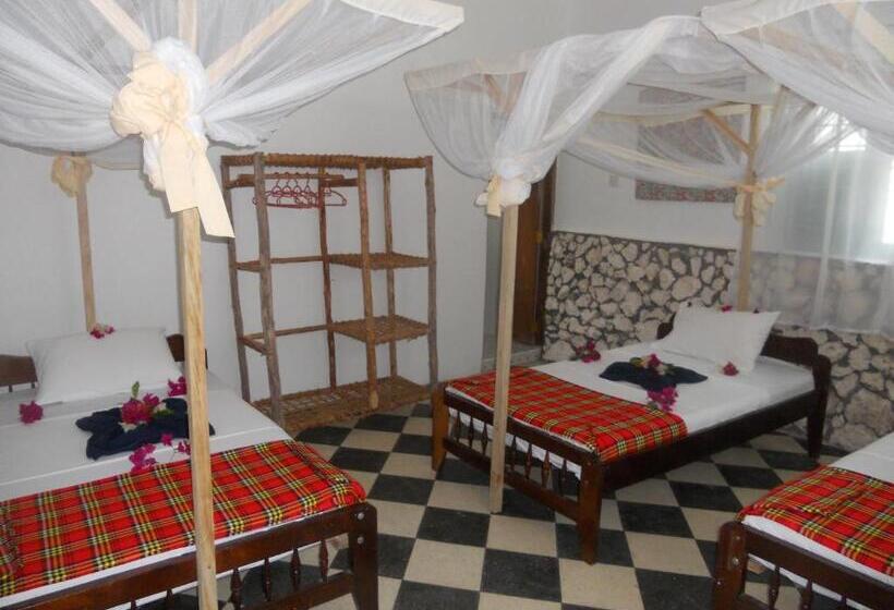 חדר סטנדרט לשלושה, Kimte Beach Lodge