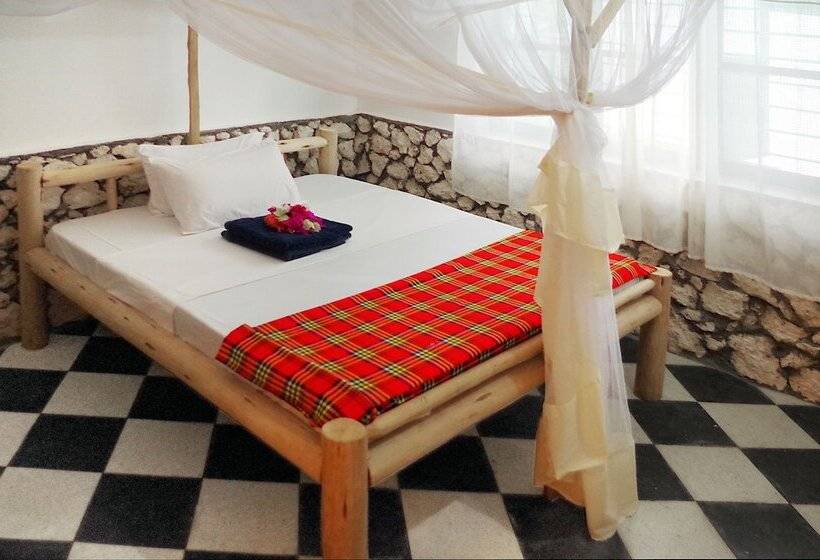 バス共有のスタンダードルーム, Kimte Beach Lodge