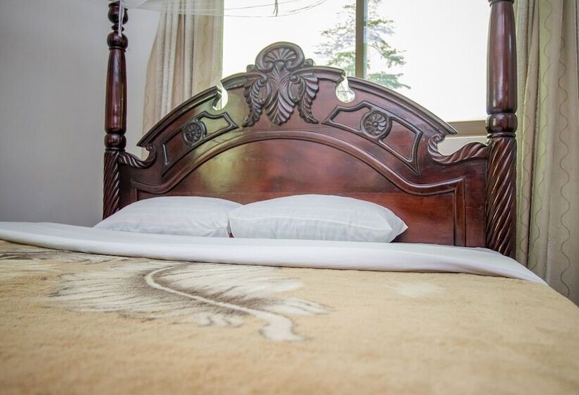 اتاق لوکس, Ministers Village