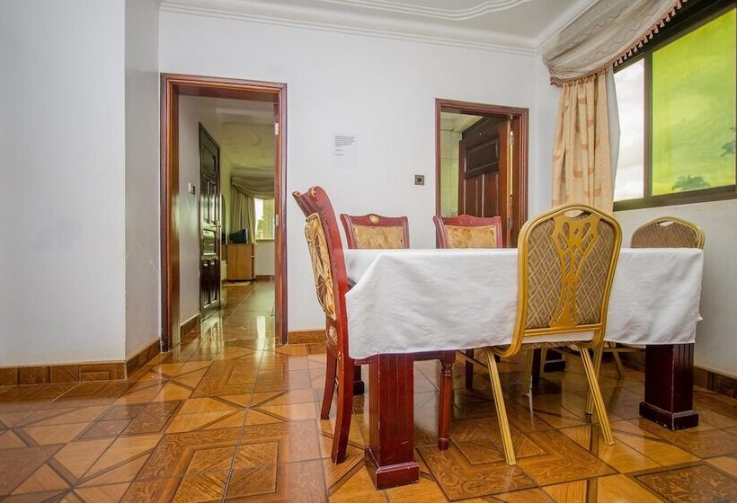 آپارتمان 2 خوابه, Ministers Village