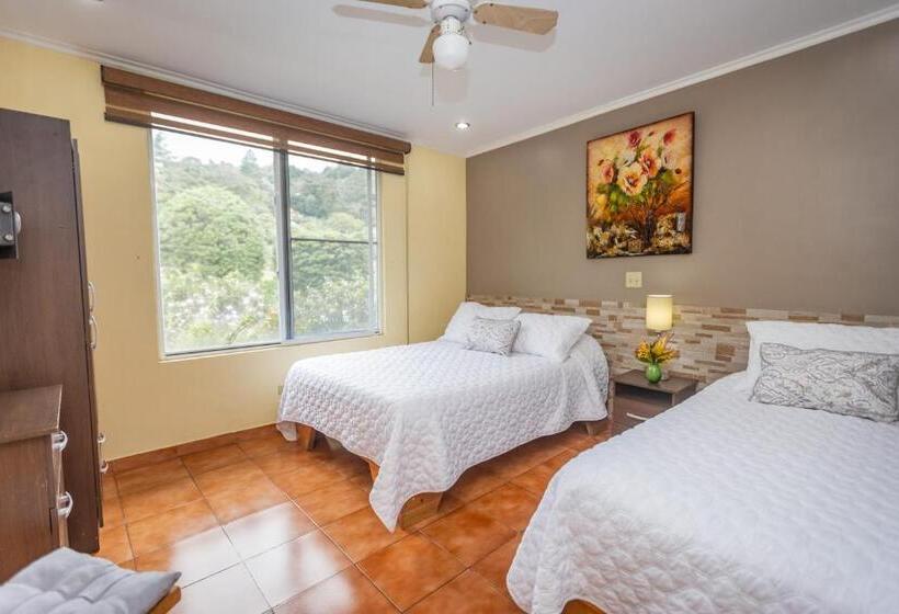 غرفة قياسية ثلاثية, El Oasis Hotel Y Restaurante